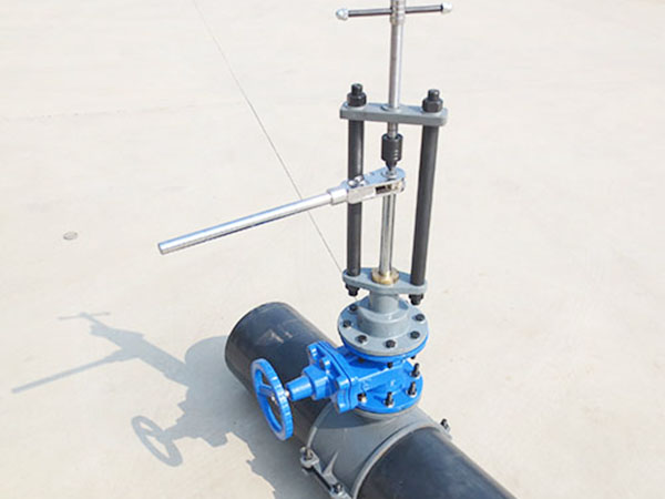 水鉆孔機(jī)怎么用？鉆孔機(jī)后面起火是什么原因？