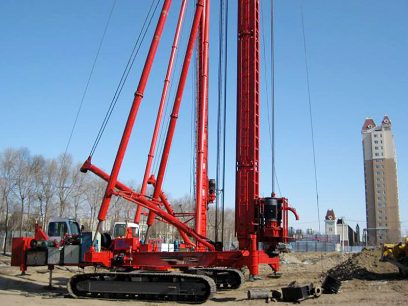 灌注樁鉆孔機(jī)多高?